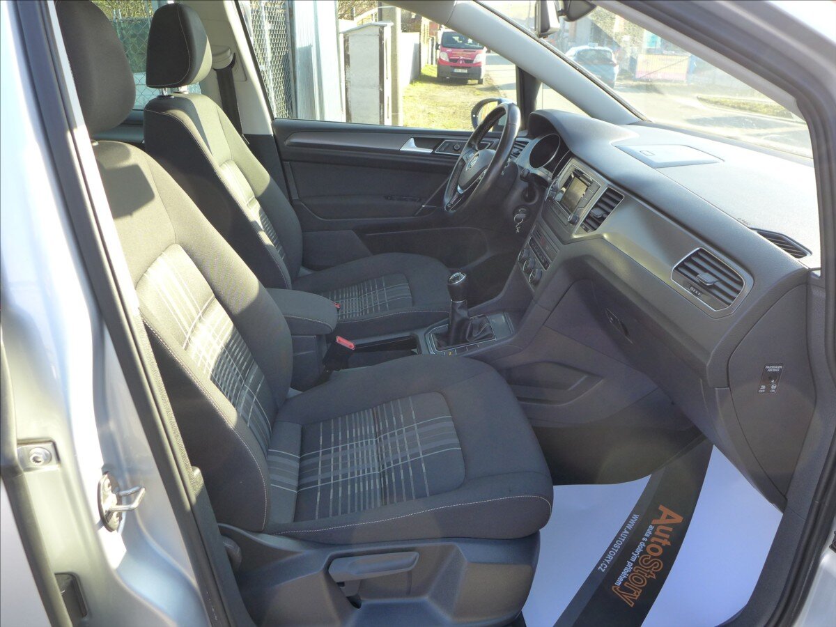 Volkswagen Golf Sportsvan Kombi 1,2 l 63 kw