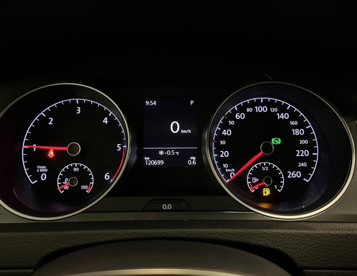 Volkswagen Golf Kombi 2,0 l 135 kw