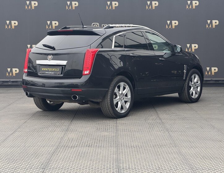 Cadillac SRX SUV 3,0 l 198 kw