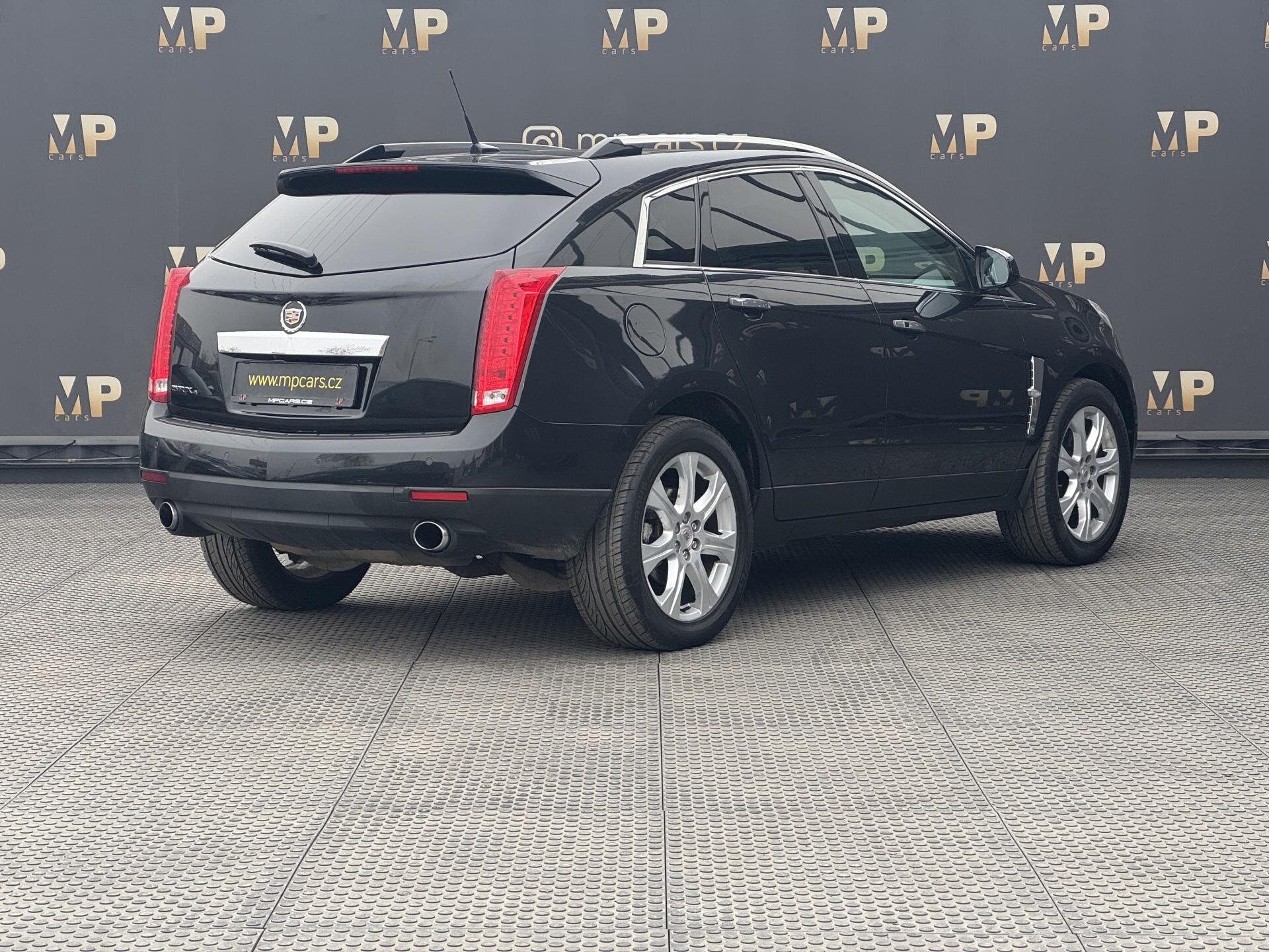 Cadillac SRX SUV 3,0 l 198 kw
