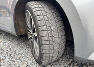 Škoda Superb Sedan / Limuzína 2,0 l 110 kw