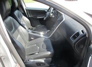 Volvo XC60 SUV / Terénní 2,4 l 133 kw