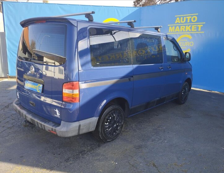 Volkswagen Transporter Kombi 1,9 l 63 kw
