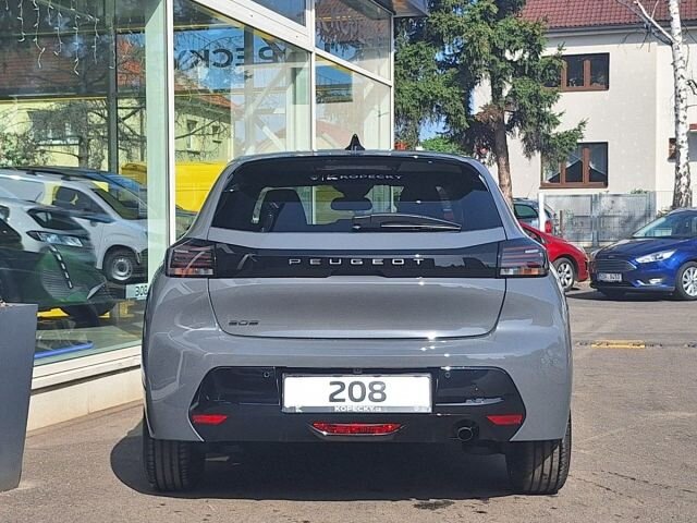 Peugeot 208 Hatchback 1,2 l 74 kw