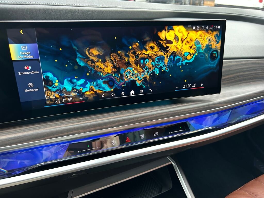 BMW i7 Sedan / Limuzína 0,0 400 kw