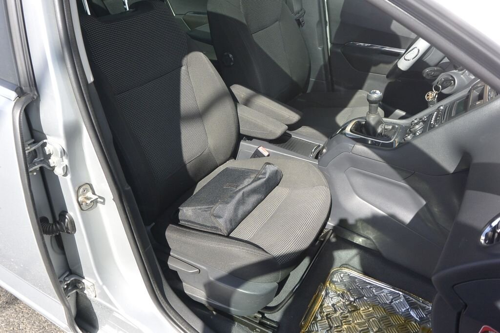 Peugeot 5008 MPV 1,6 l 88 kw