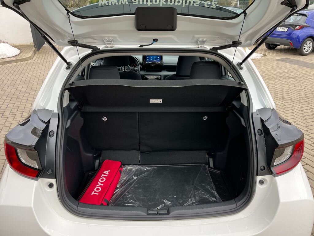 Toyota Yaris Hatchback 1,5 l 68 kw