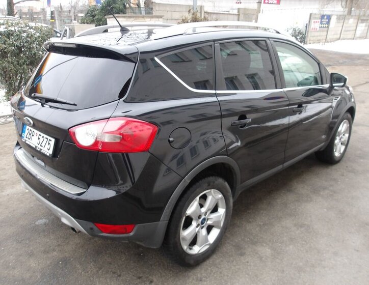 Ford Kuga SUV 2,0 l 120 kw