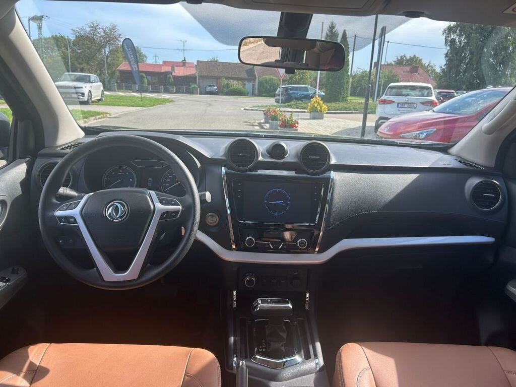 Dongfeng Ostatní Pick-up 2,3 l 120 kw