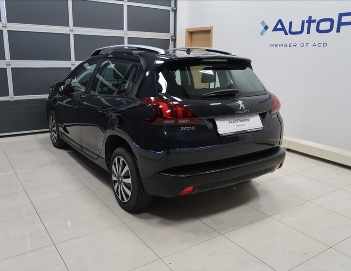 Peugeot 2008 SUV / Terénní 1,2 l 81 kw