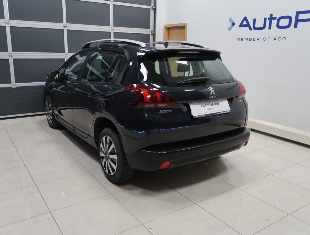 Peugeot 2008 SUV / Terénní 1,2 l 81 kw