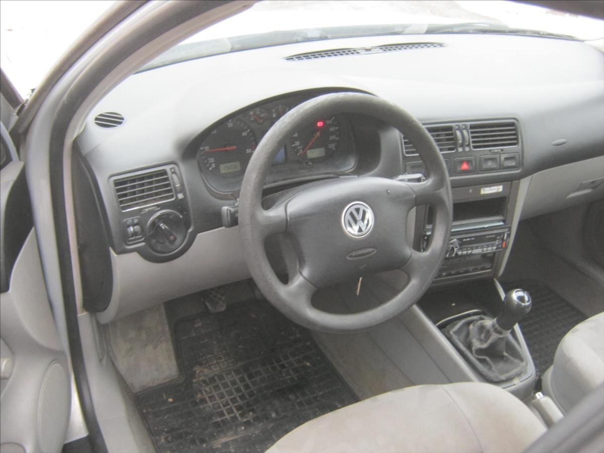 Volkswagen Bora Sedan 1,9 l 50 kw