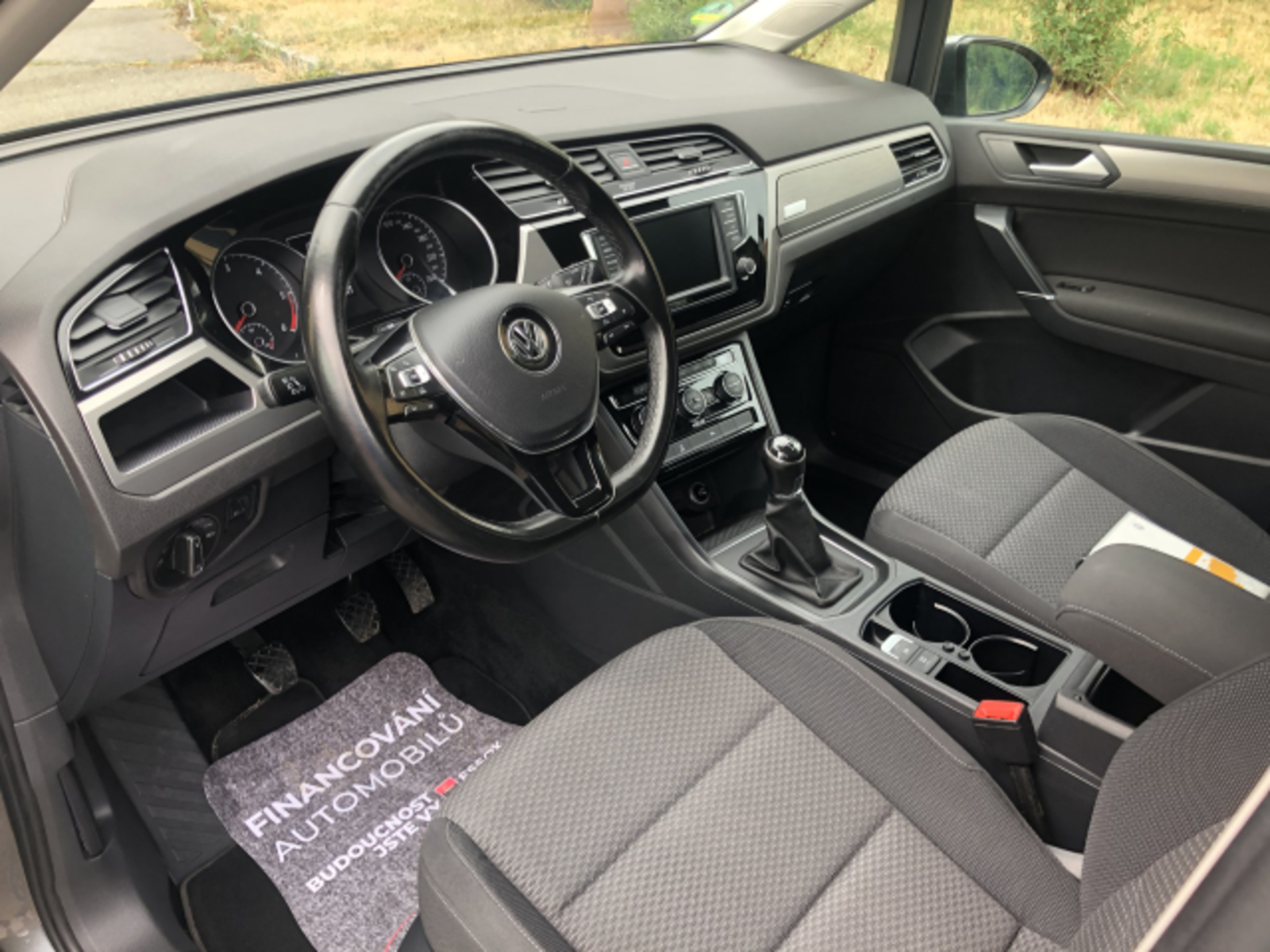 Volkswagen Touran 23