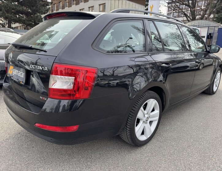 Škoda Octavia Kombi 1,6 l 77 kw