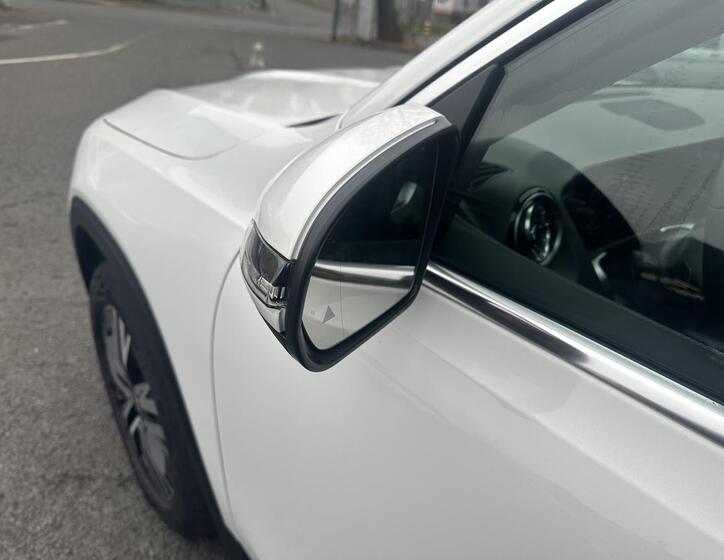 Mercedes-Benz GLB 17