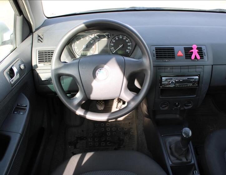 Škoda Fabia 12