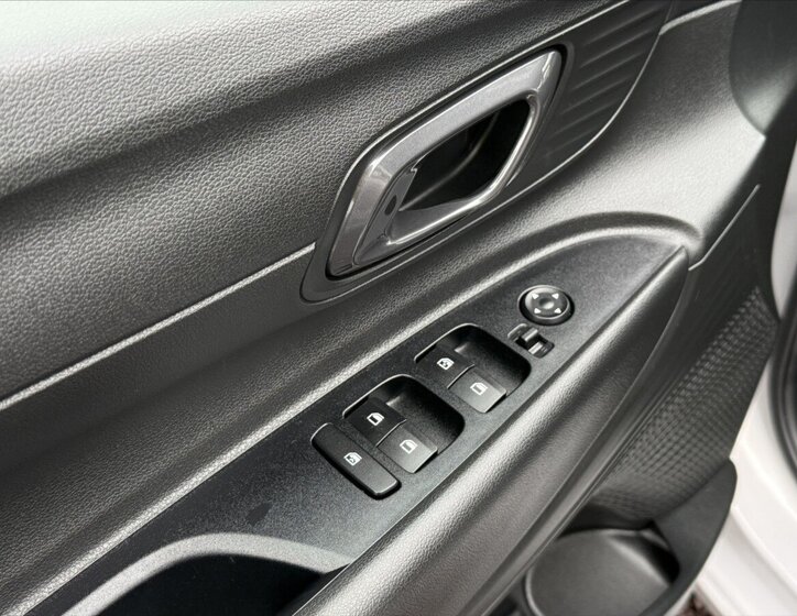 Hyundai i20 Hatchback 1,2 l 58 kw