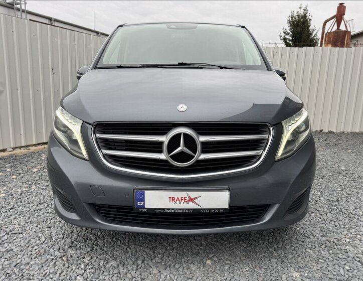 Mercedes-Benz Třídy V Kombi 2,1 l 120 kw