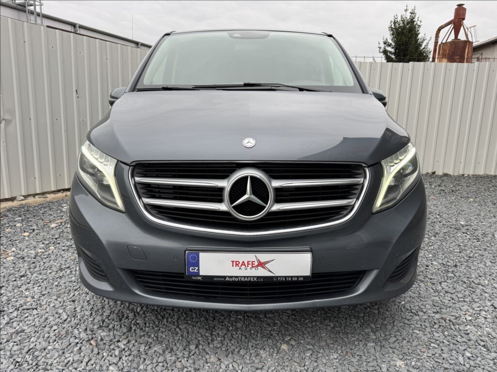 Mercedes-Benz Třídy V Kombi 2,1 l 120 kw