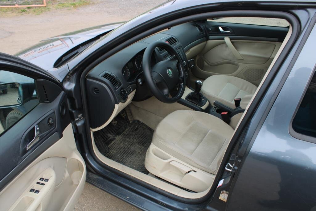 Škoda Octavia Liftback 1,9 l 77 kw