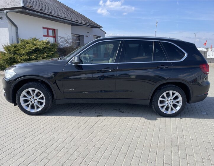 BMW X5 SUV / Terénní 3,0 l 190 kw