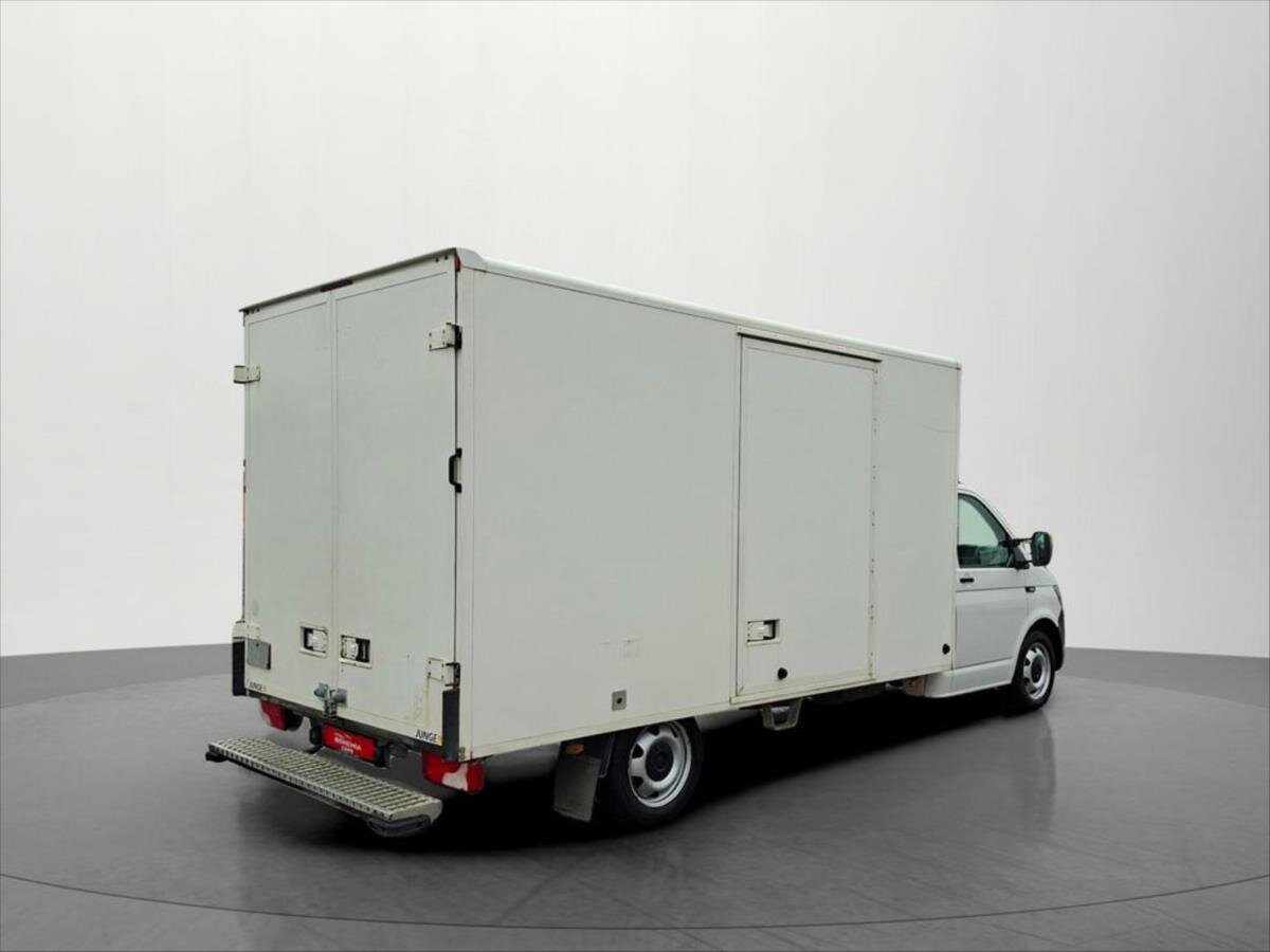Volkswagen Transporter Skříň 2,0 l 110 kw