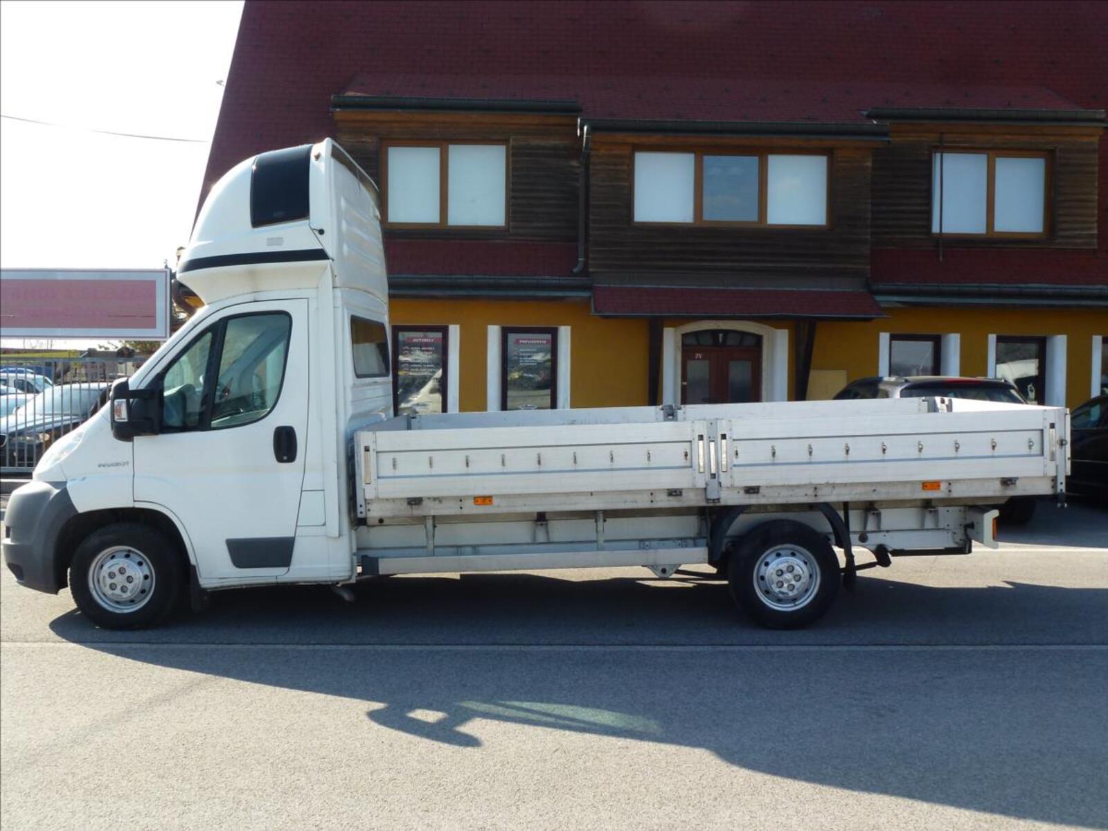Peugeot Boxer 8