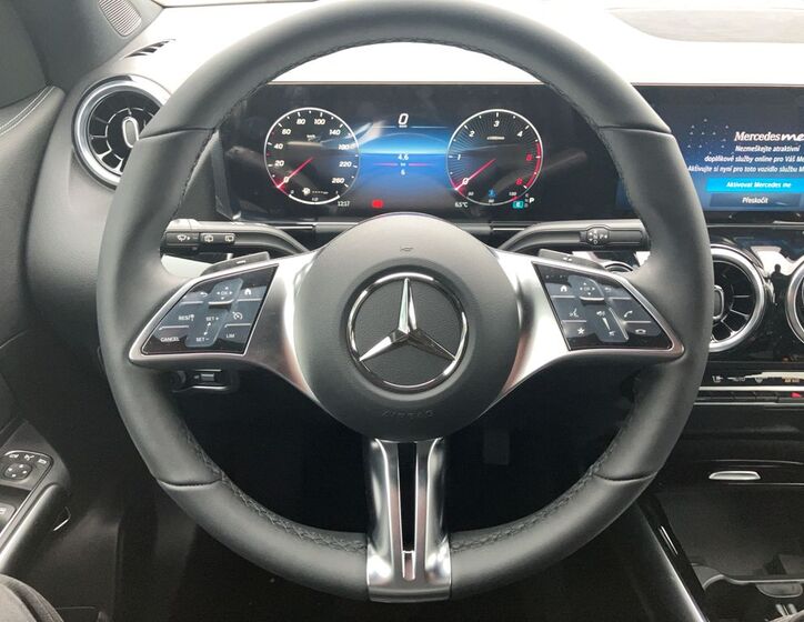 Mercedes-Benz GLA 23