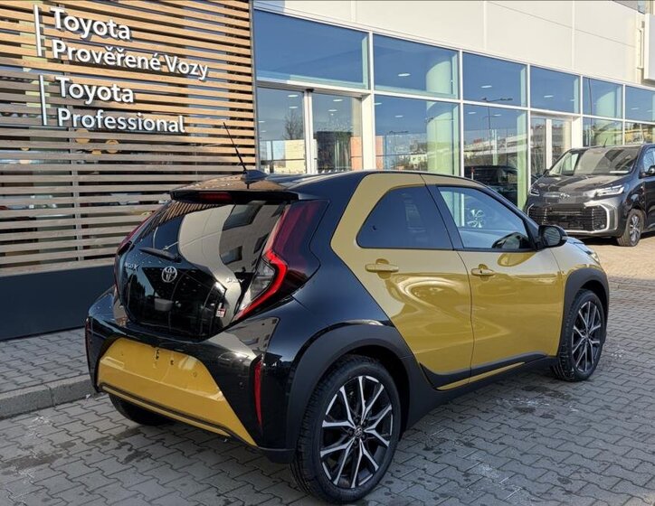 Toyota Aygo Hatchback 1,5 l 85 kw