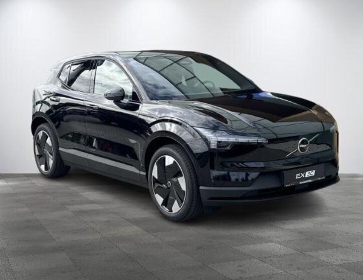 Volvo EX30 SUV 0,0 200 kw