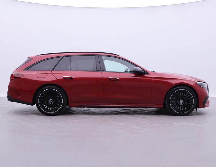 Mercedes-Benz Třídy E Kombi 2,0 l 145 kw