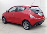 Lancia Y Hatchback 1,2 l 51 kw