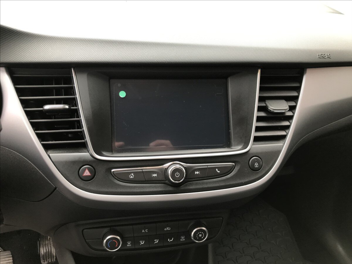 Opel Crossland X Kombi 1,2 l 81 kw