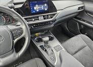 Lexus UX 250h 22