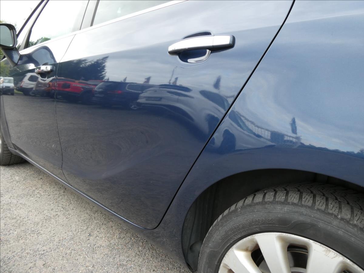 Opel Zafira MPV 2,0 l 121 kw