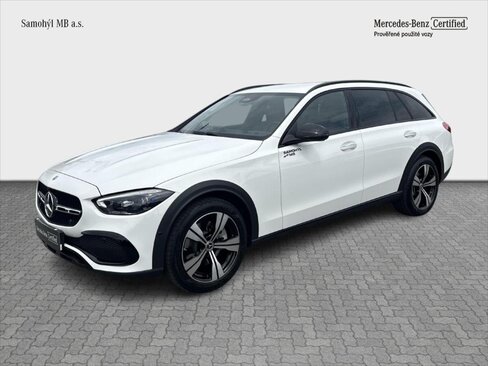 Mercedes-Benz Třídy C Kombi 2,0 l 145 kw