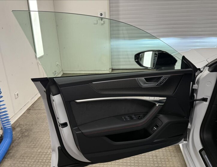 Audi S7 Hatchback 3,0 l 253 kw