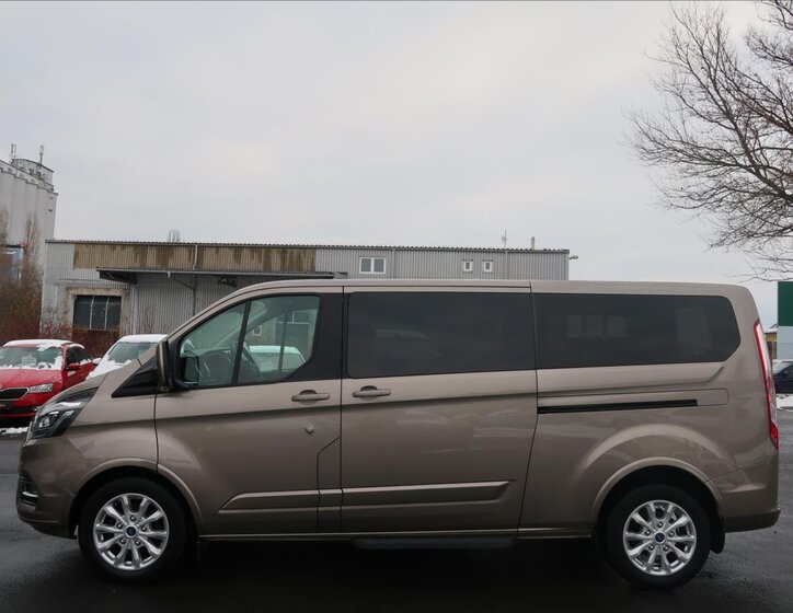 Ford Tourneo Custom Ostatní 2,0 l 136 kw