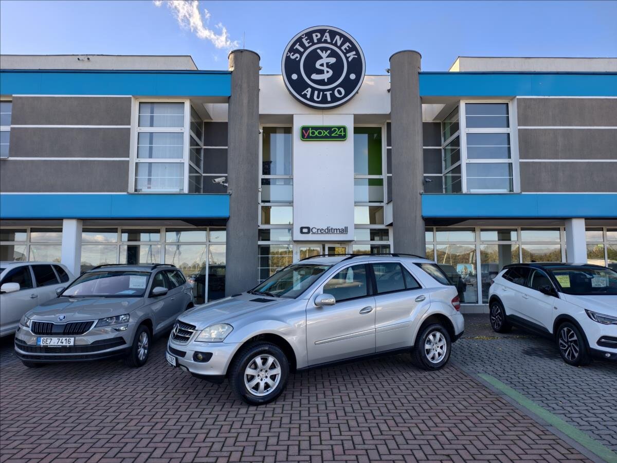 Mercedes-Benz Třídy M SUV 3,0 l 140 kw