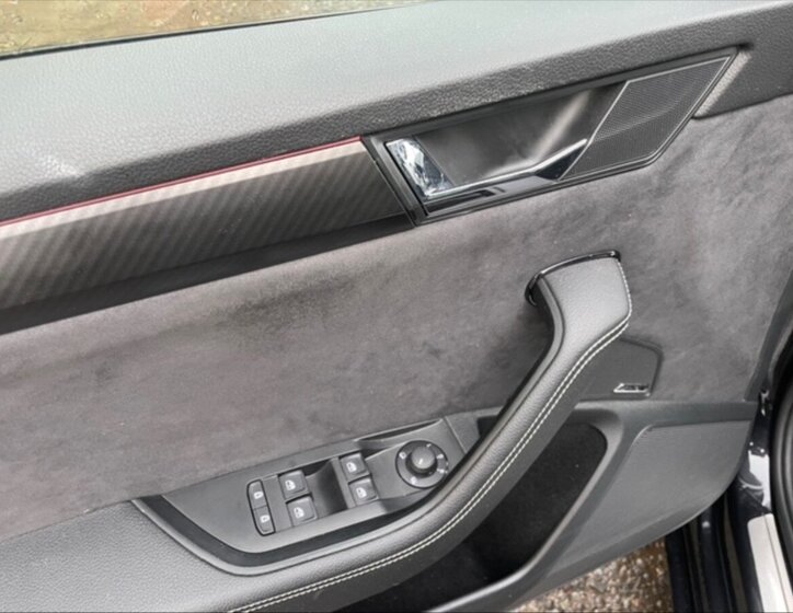 Škoda Superb Kombi 2,0 l 147 kw