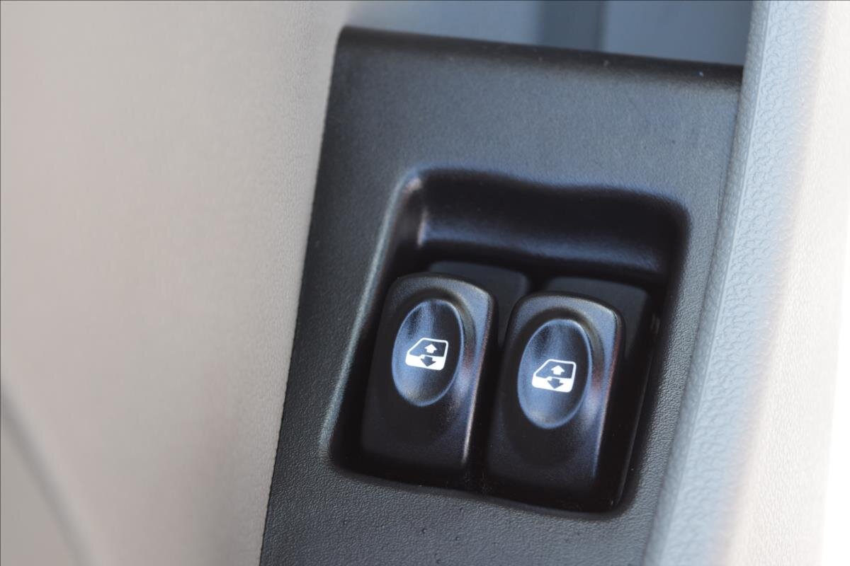 Renault Kangoo Kombi 1,1 l 55 kw