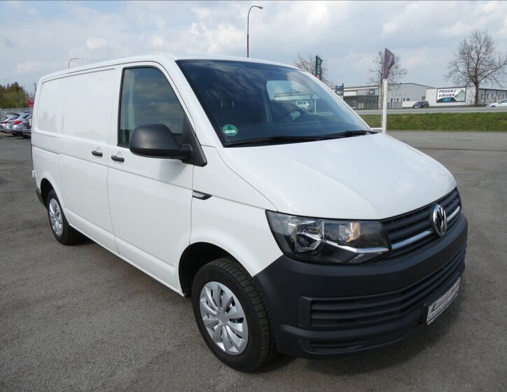 Volkswagen Transporter Skříň 2,0 l 75 kw