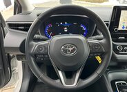 Toyota Corolla Sedan 1,5 l 92 kw