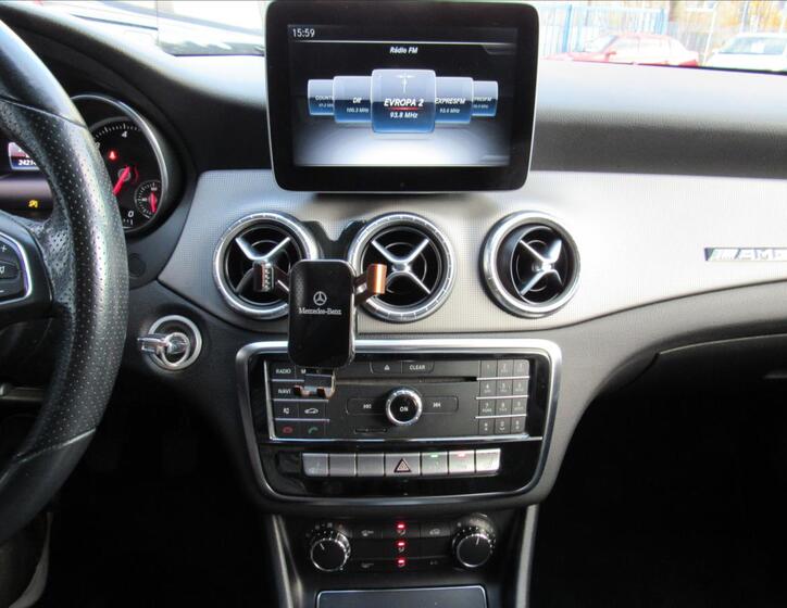 Mercedes-Benz CLA 15