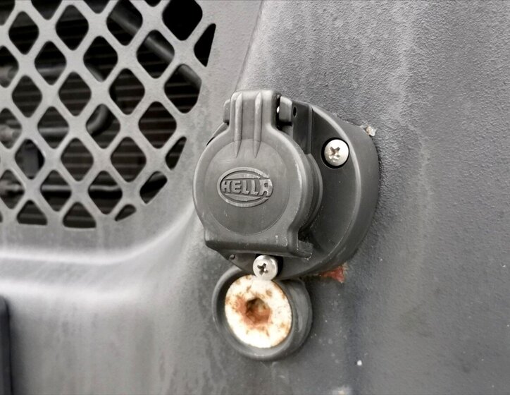 Iveco Ostatní Valník 3,0 l 125 kw