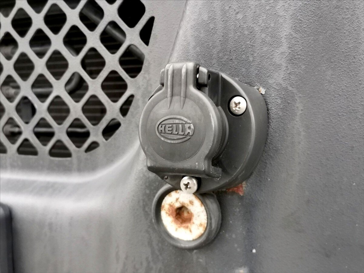 Iveco Ostatní Valník 3,0 l 125 kw