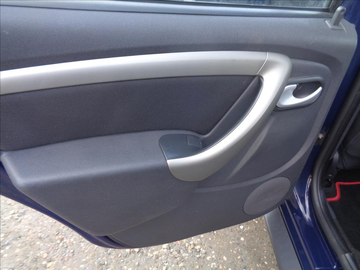 Dacia Duster SUV / Terénní 1,6 l 77 kw