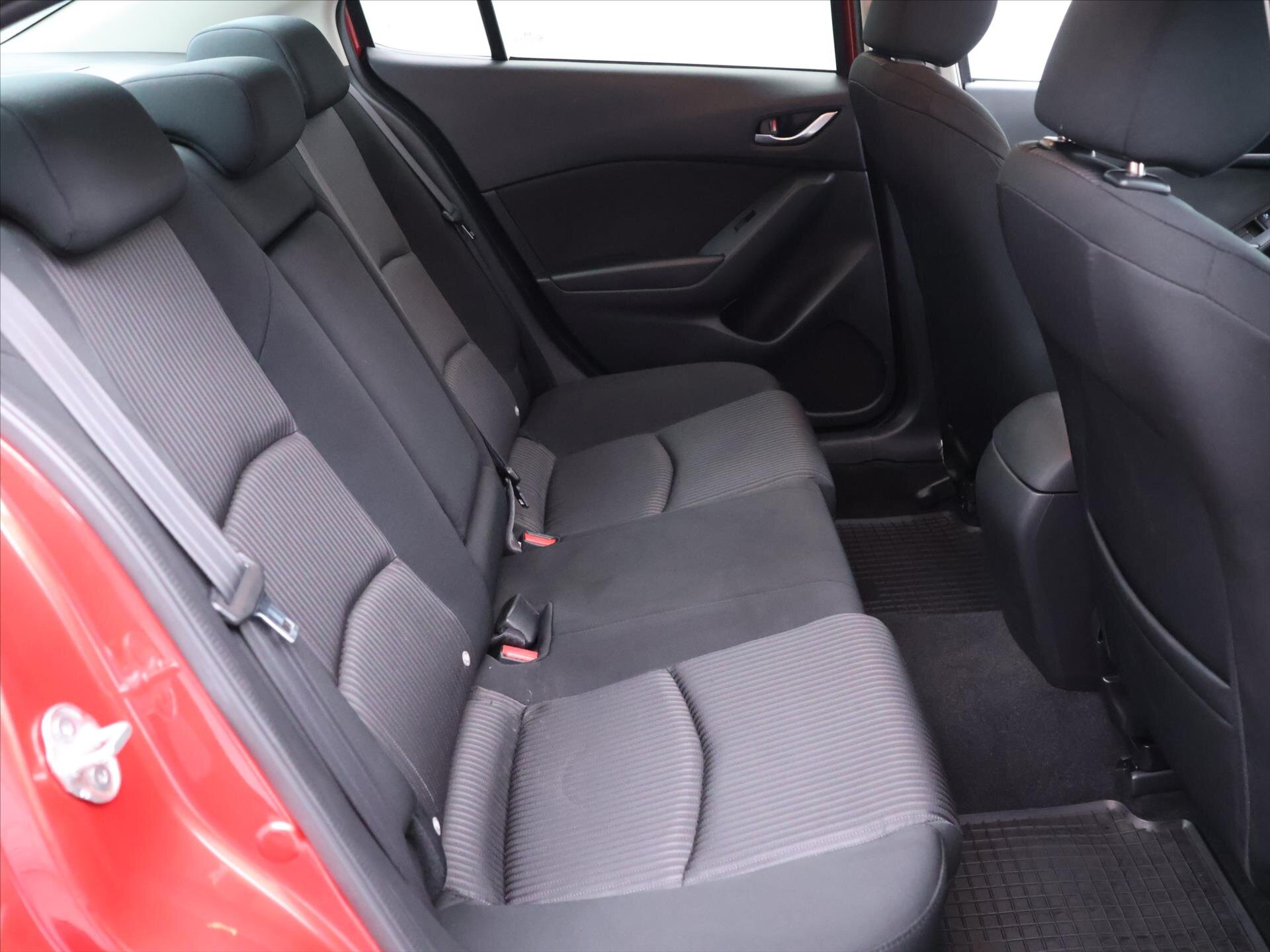 Mazda 3 Sedan 2,0 l 88 kw