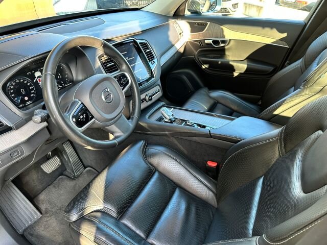 Volvo XC90 SUV 2,0 l 173 kw