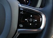 Volvo XC60 SUV / Terénní 2,0 l 145 kw